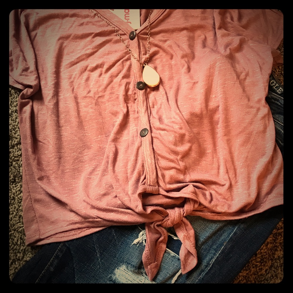 NWT Olivia Rae Knot Top